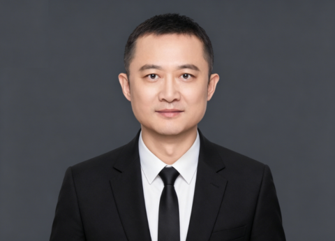 陈培根 政企市场总监 复旦大学营销专业1