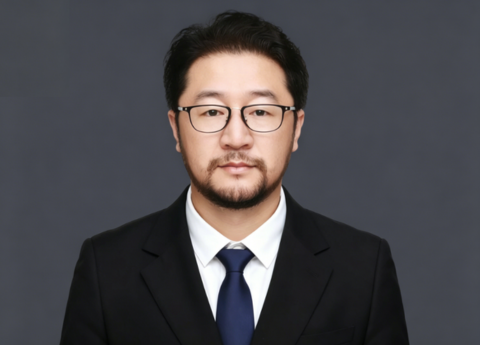王振坤 销售总监 上海财经大学经济专业1